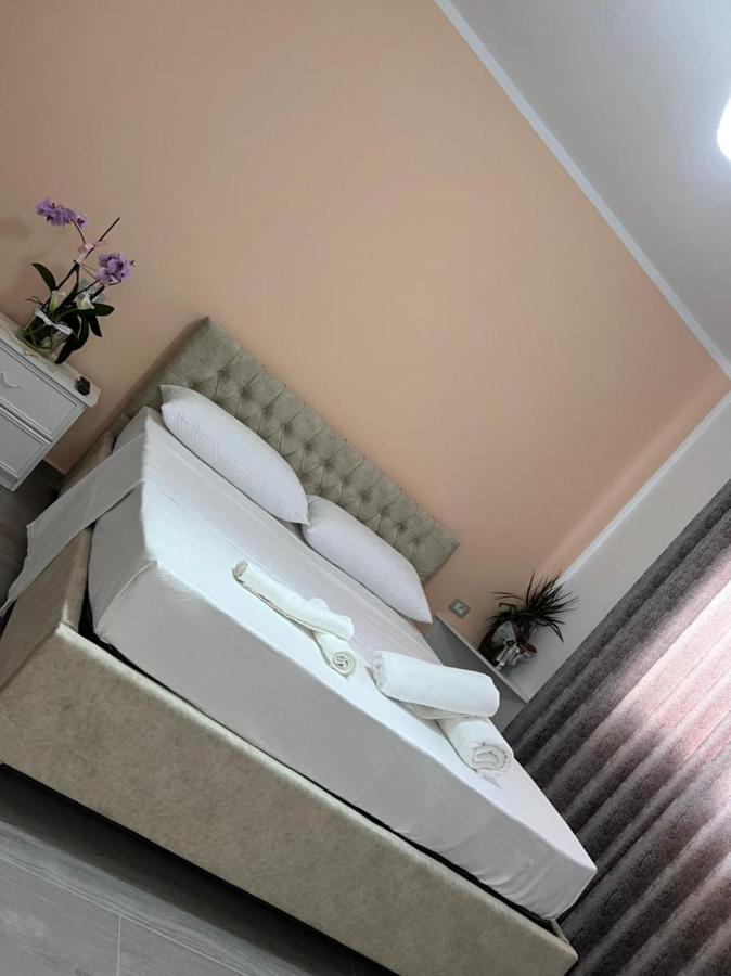 Fiori Rooms Vlorë Extérieur photo