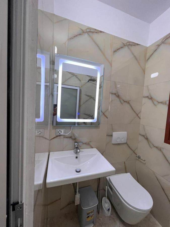 Fiori Rooms Vlorë Extérieur photo