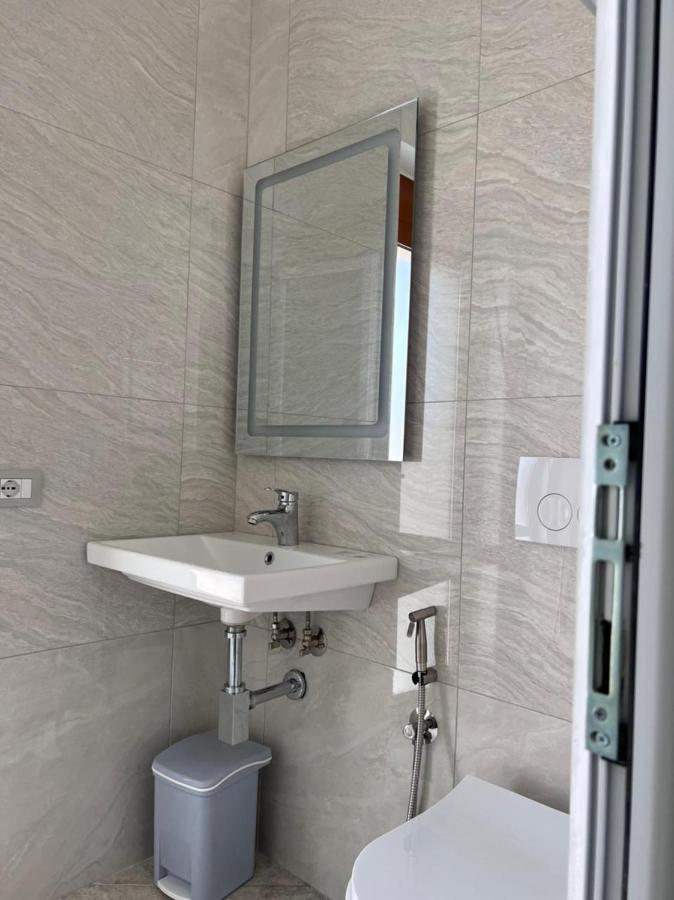 Fiori Rooms Vlorë Extérieur photo