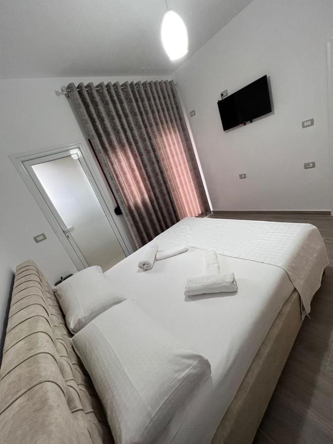 Fiori Rooms Vlorë Extérieur photo